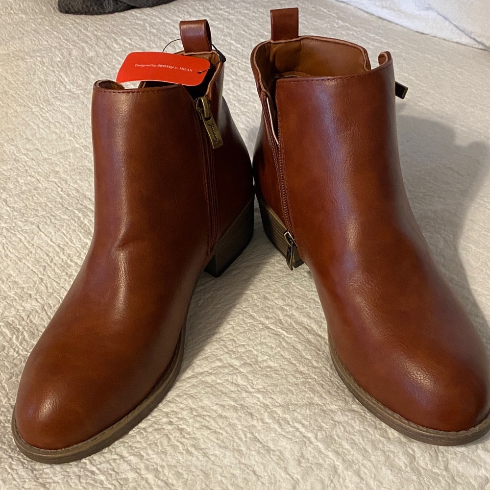 Elegant Tan Ankle Booties